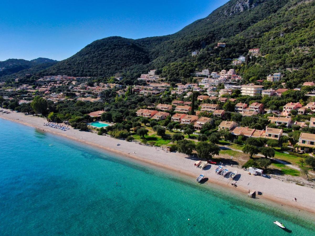 Апартаменты Pebbles And Sea At Barbati With Shared Pool Экстерьер фото